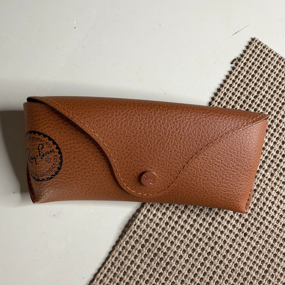 Ray-Ban Tan Brown Pebbled Leather Sunglasses Case Snap Closure Luxottica